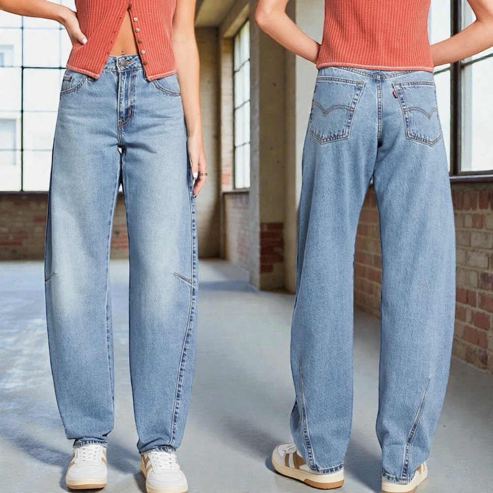 Levi's Light Blue Women's baggy dad barrel Jeans
